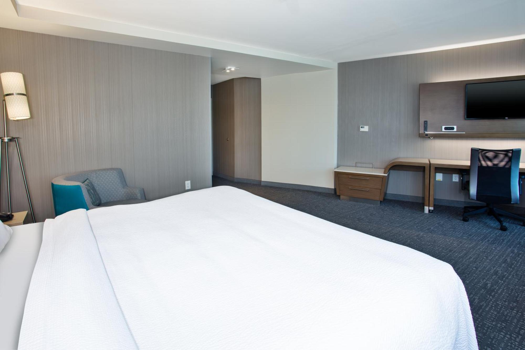 Courtyard By Marriott Dallas Flower Mound Exterior photo