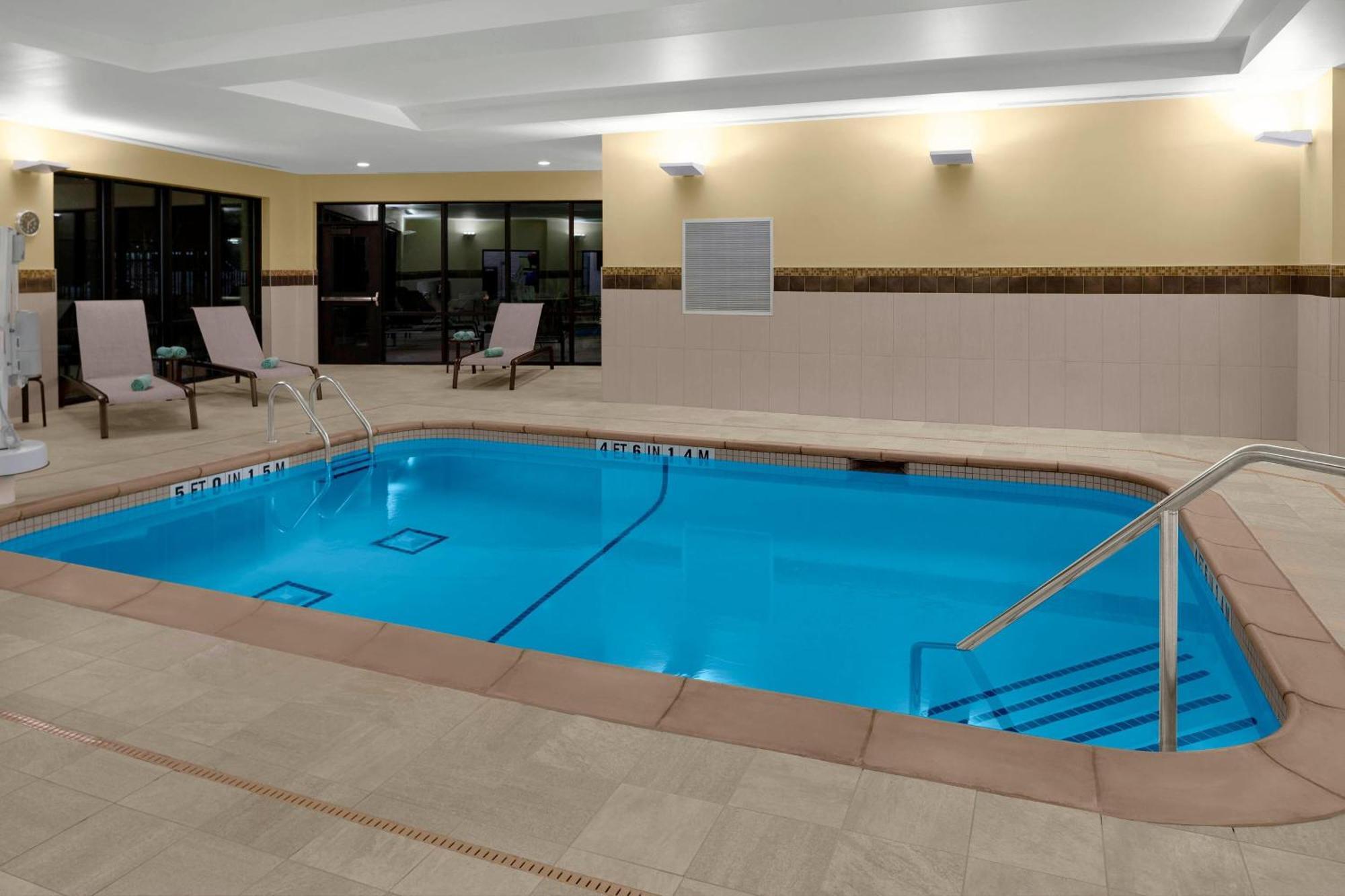 Courtyard By Marriott Dallas Flower Mound Exterior photo